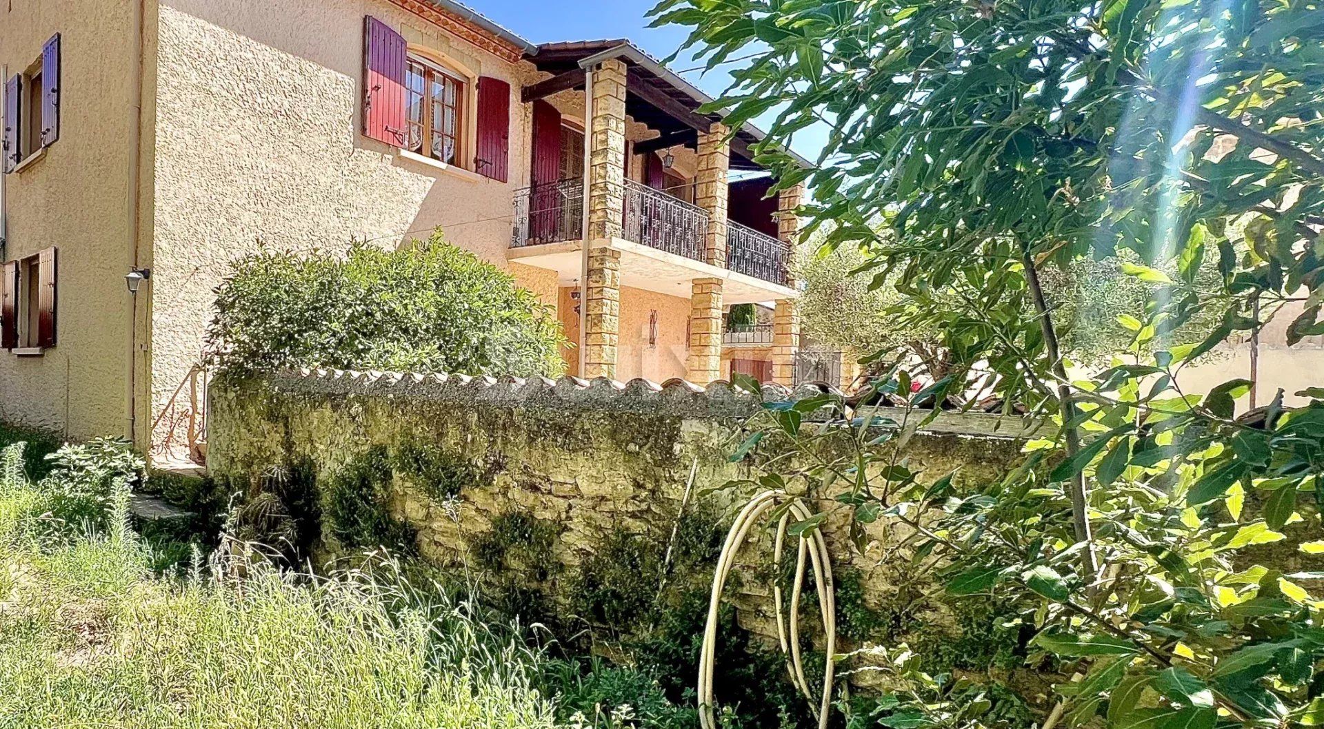 casa 6 Camere in vendita su Fournès (30210)