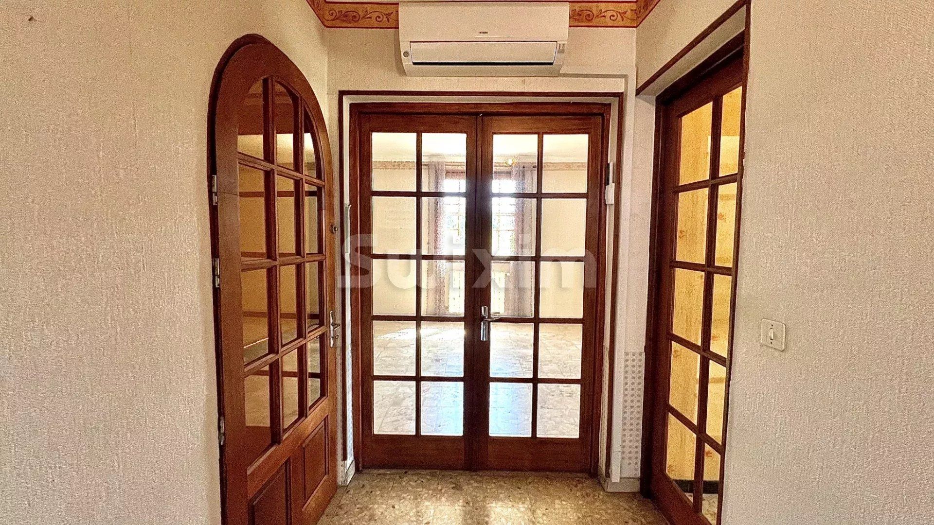 casa 6 Camere in vendita su Fournès (30210)