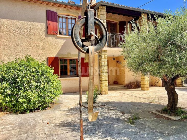 Vente Maison Fournès 6 Pièces 133 m²