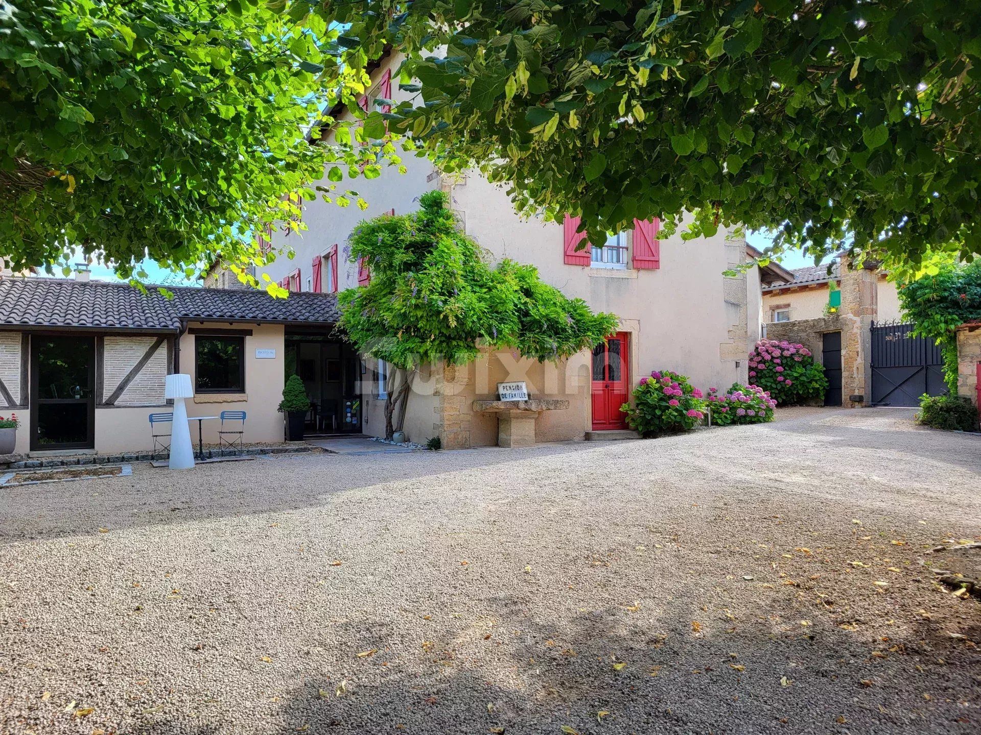 casa 15 Salas en venta en Mâcon (71000)