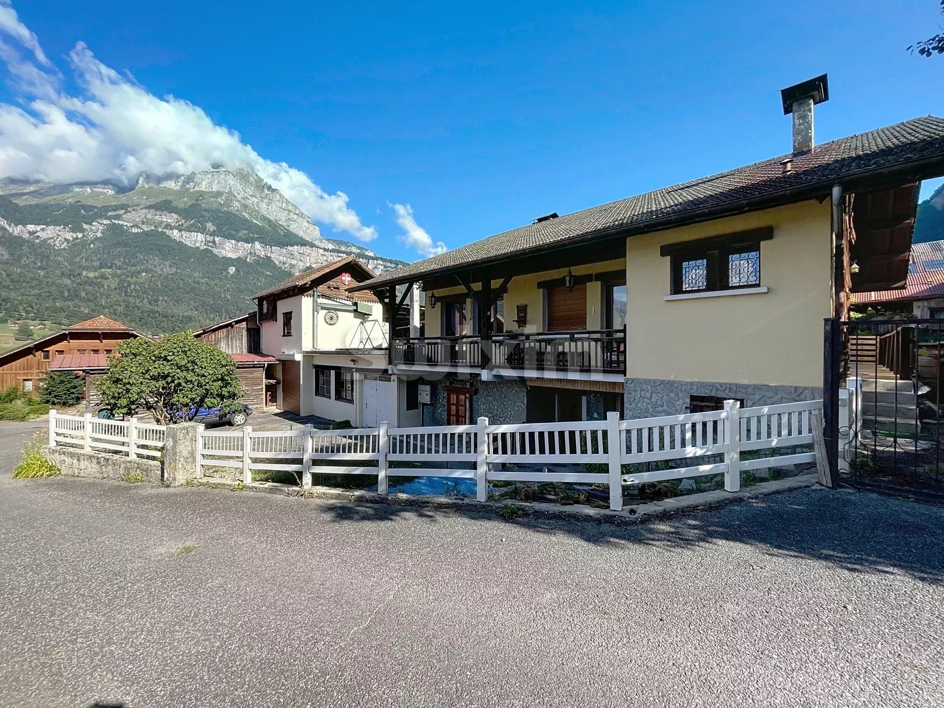 maison 10 Pièces en vente sur Magland (74300)