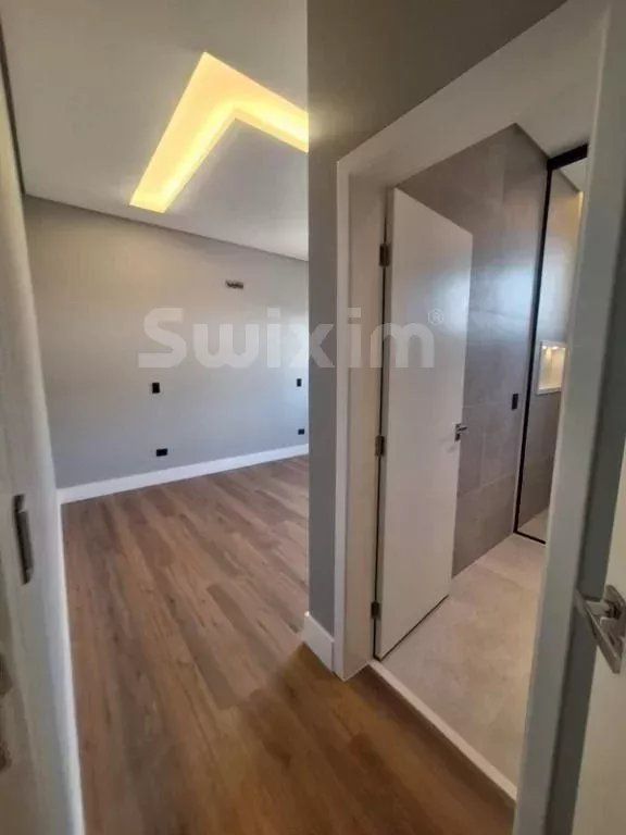 casa para venda sobre São José dos Campos (12249-)