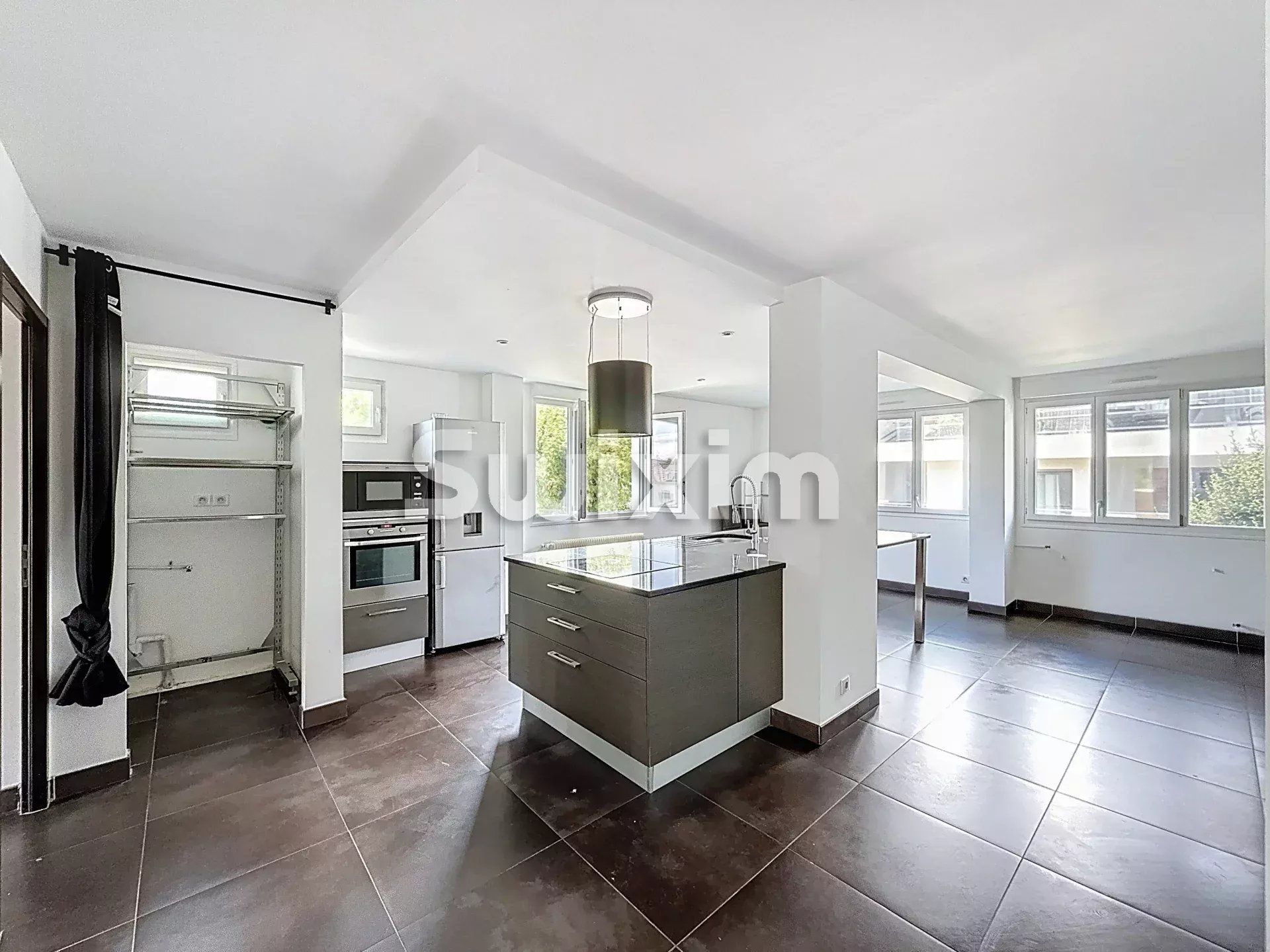 appartement 3 Zimmer zum verkauf auf Divonne-les-Bains (01220)