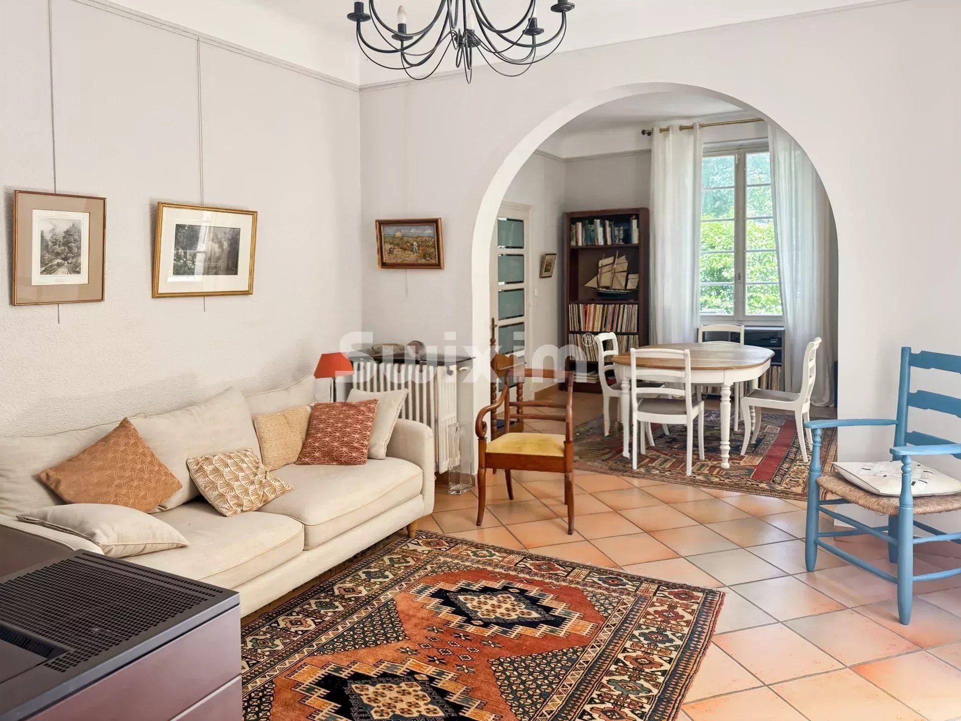 casa 10 Camere in vendita su Viviers (07220)