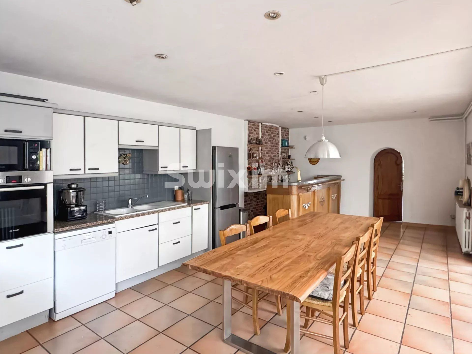 casa 10 Camere in vendita su Viviers (07220)