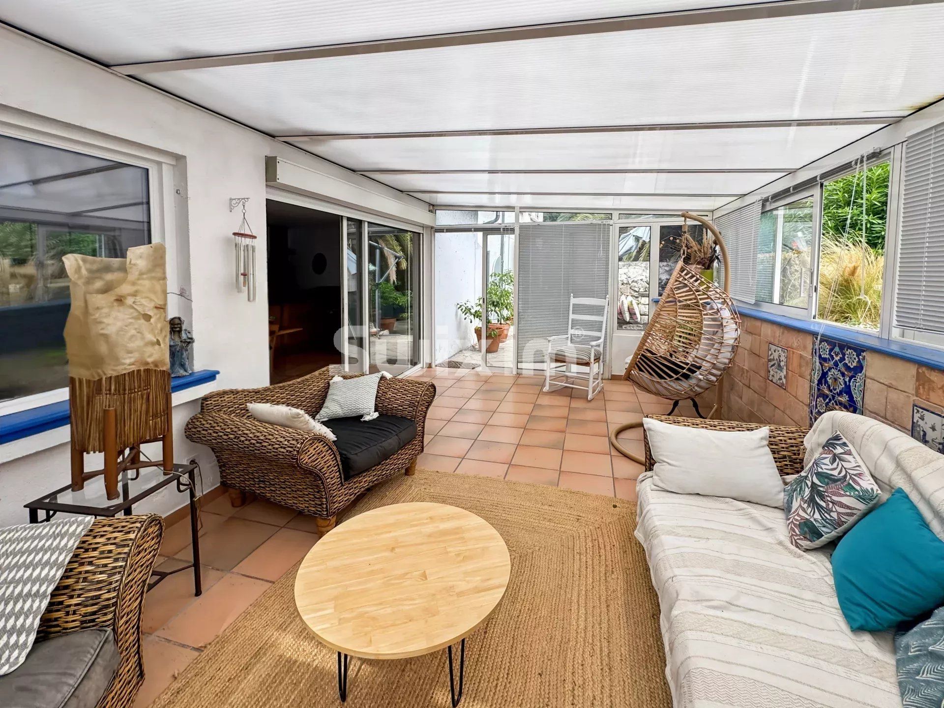 casa 10 Camere in vendita su Viviers (07220)