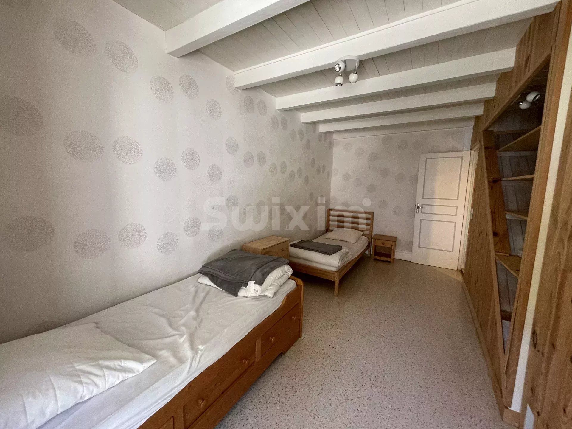 casa 5 Quartos para venda sobre Moirans-en-Montagne (39260)