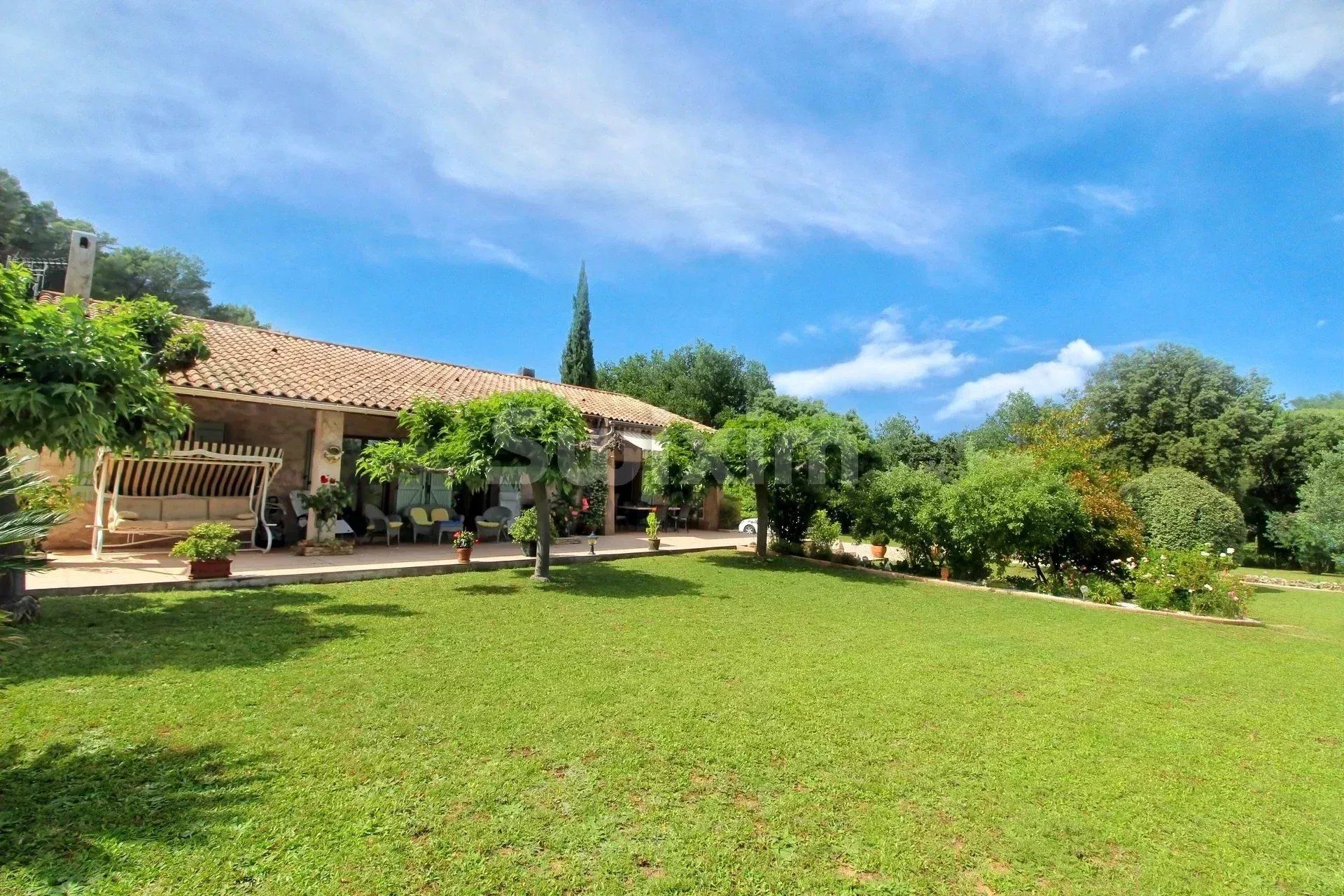 casa 4 Salas en venta en Les Arcs (83460)