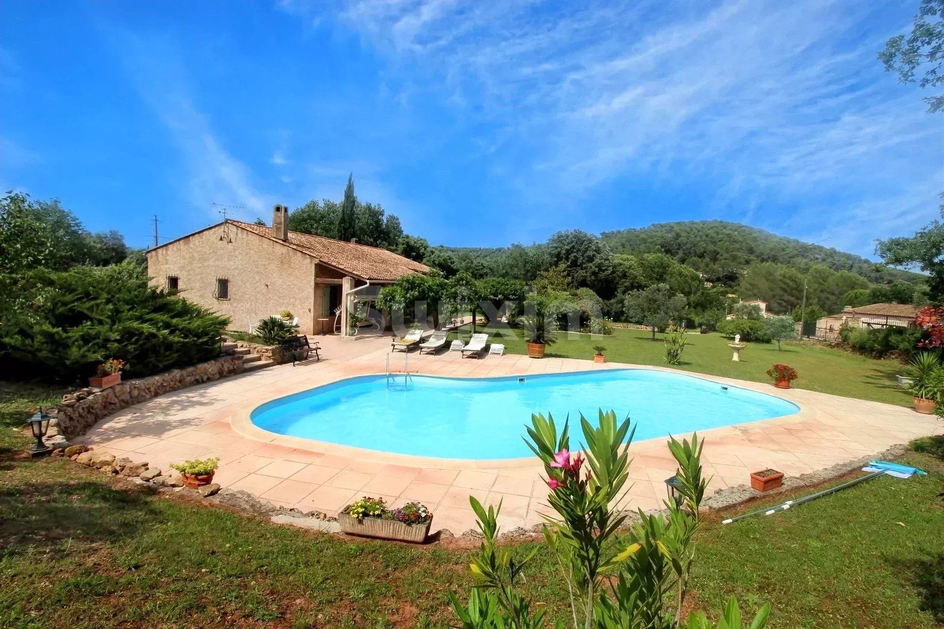 casa 4 Salas en venta en Les Arcs (83460)