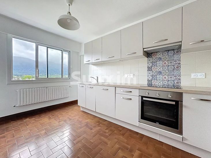 Venta Apartamento Saint-Genis-Pouilly 3&nbsp;Salas 77.74&nbsp;m²