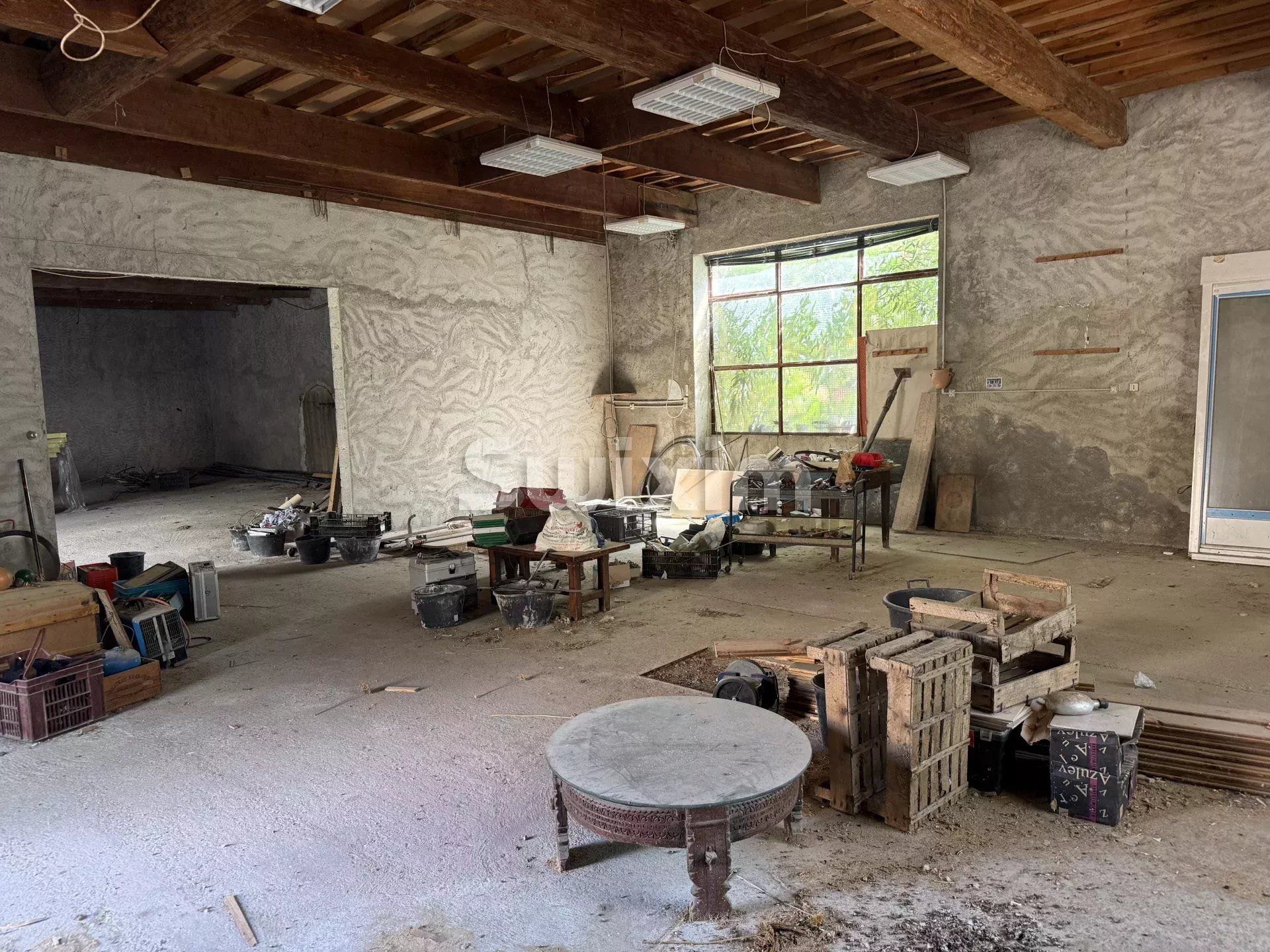 locale di attività 2 Camere in vendita su Sérignan-du-Comtat (84830)