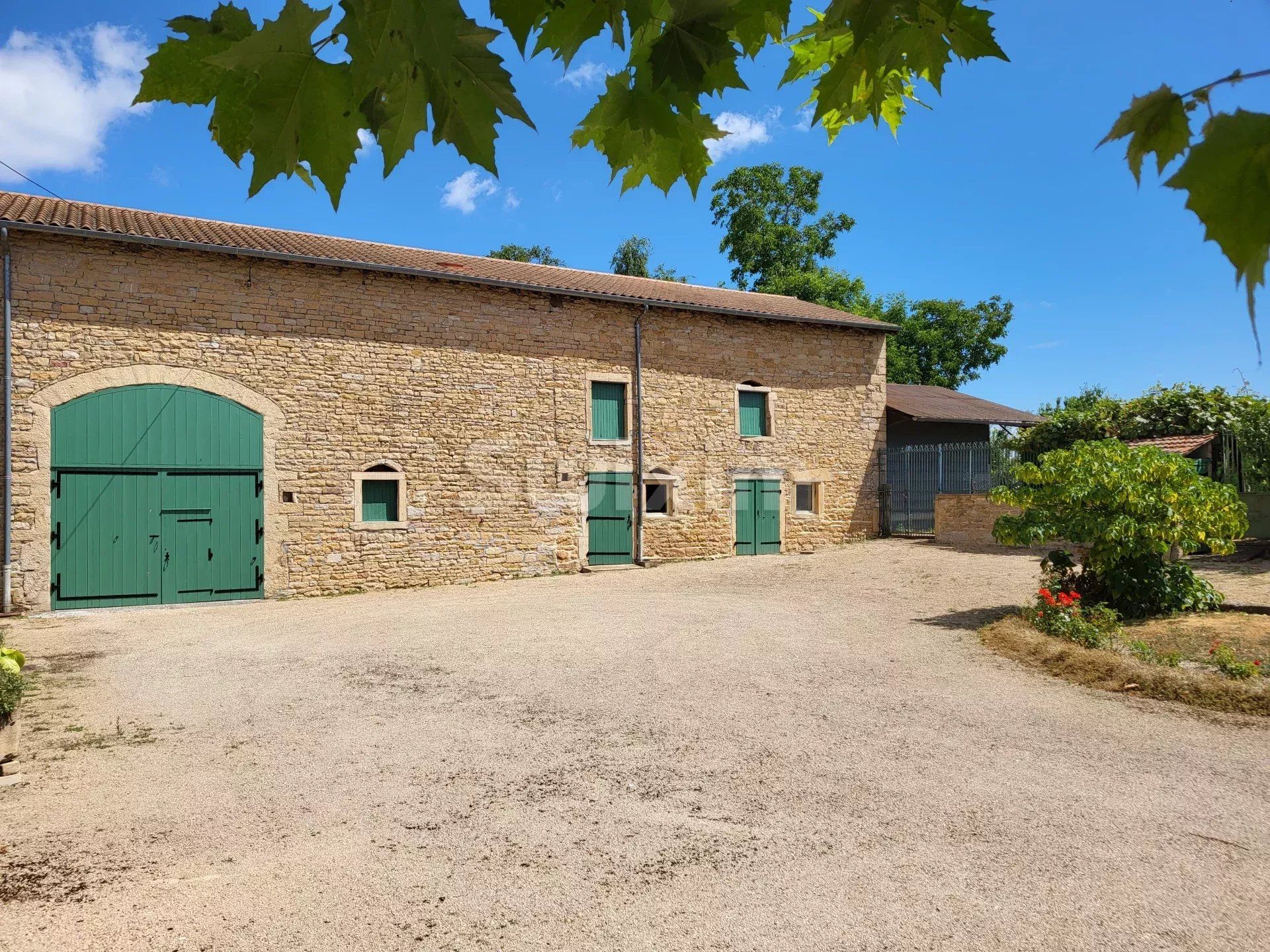 casa 5 Camere in vendita su Mâcon (71000)