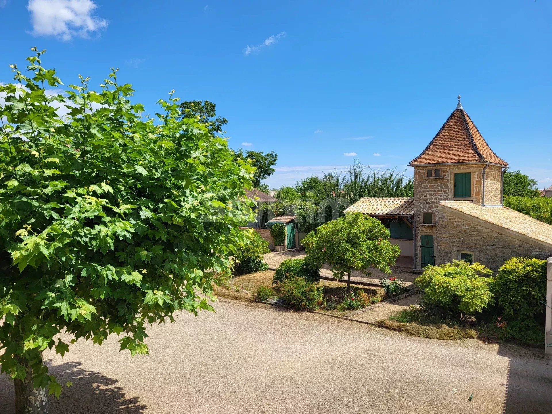 casa 5 Camere in vendita su Mâcon (71000)