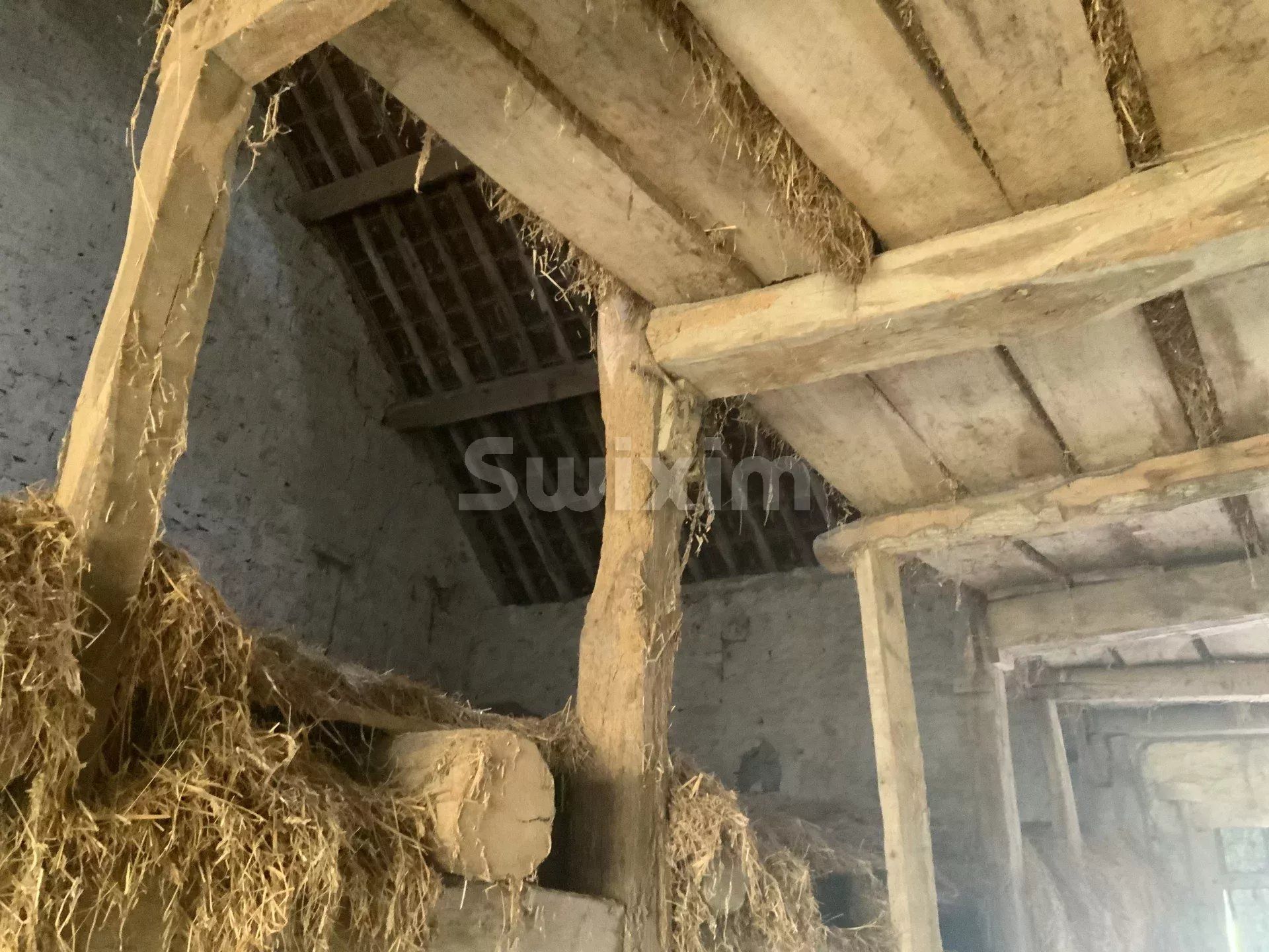 granja 4 Quartos para venda sobre Dole (39100)