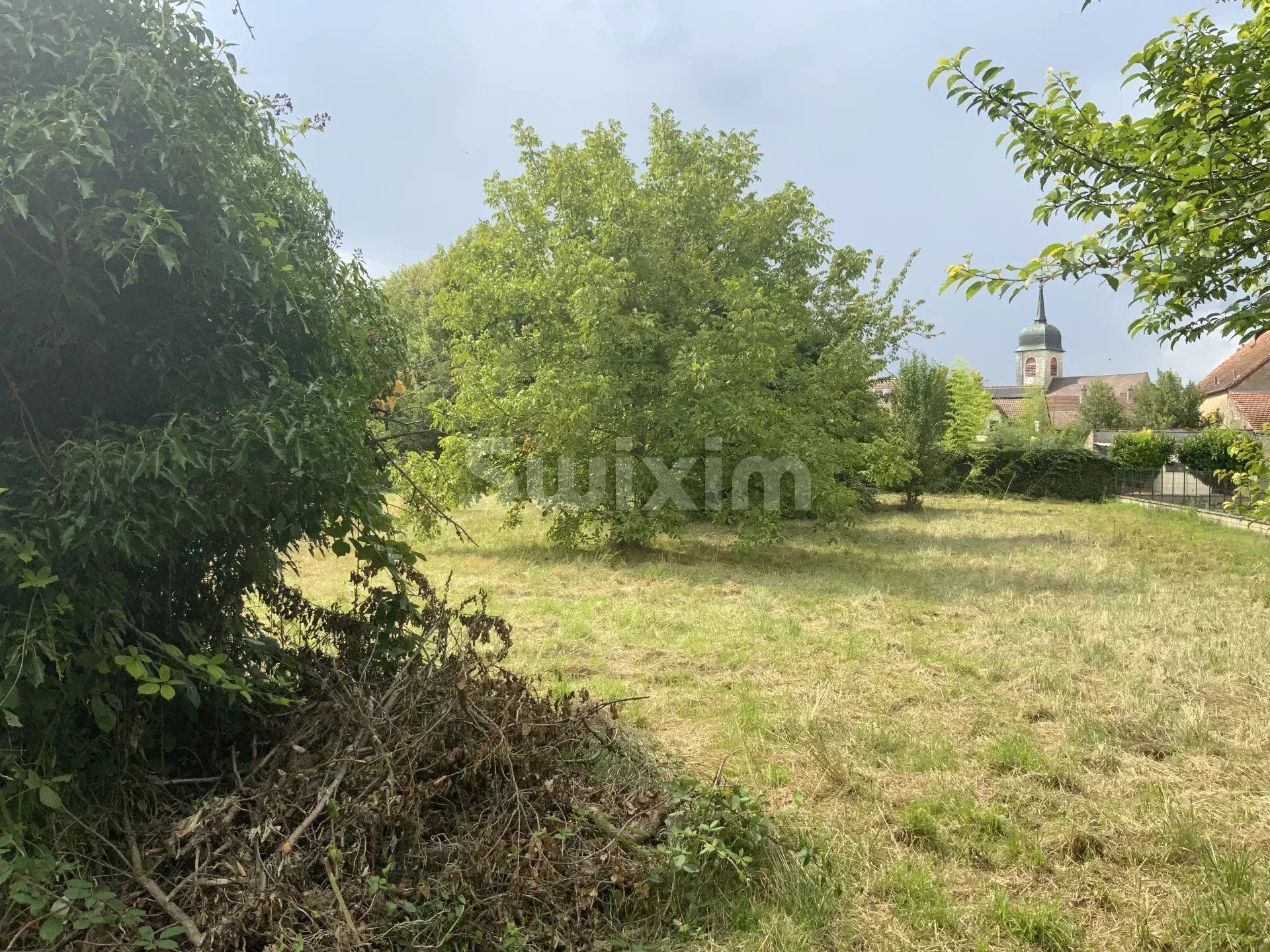 granja 4 Quartos para venda sobre Dole (39100)