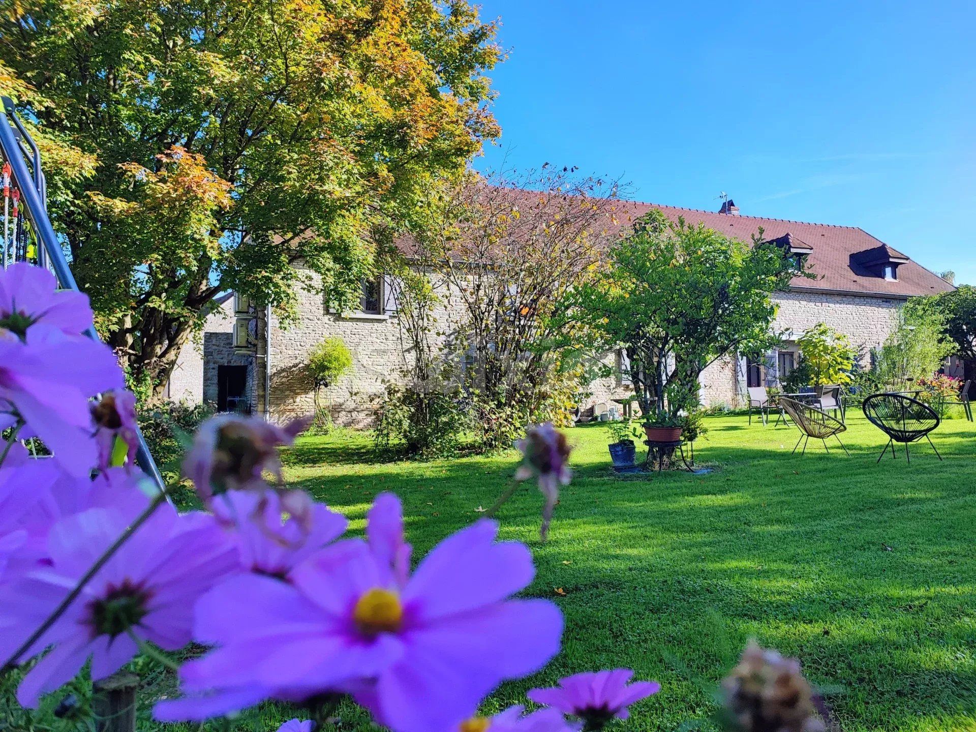 maison 15 Pièces en vente sur Beaune (21200)