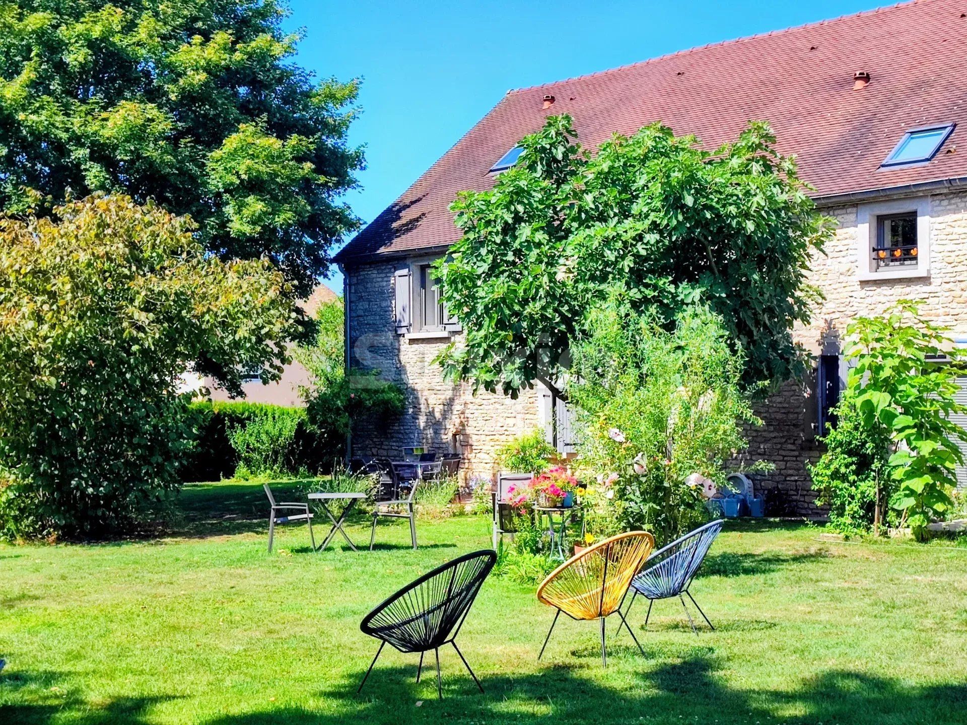 maison 15 Pièces en vente sur Beaune (21200)