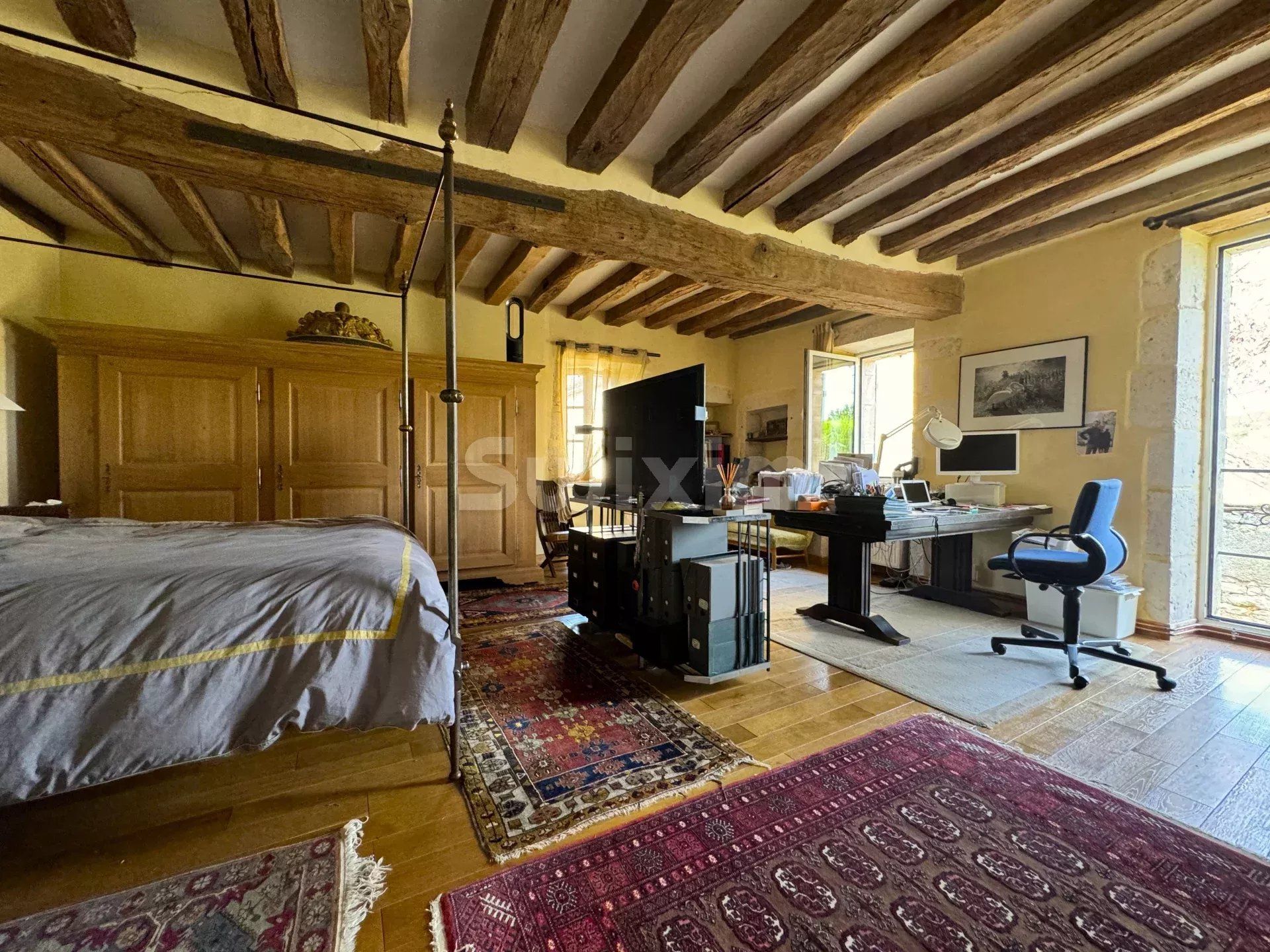 propriété 12 Pièces en vente sur Vézelay (89450)