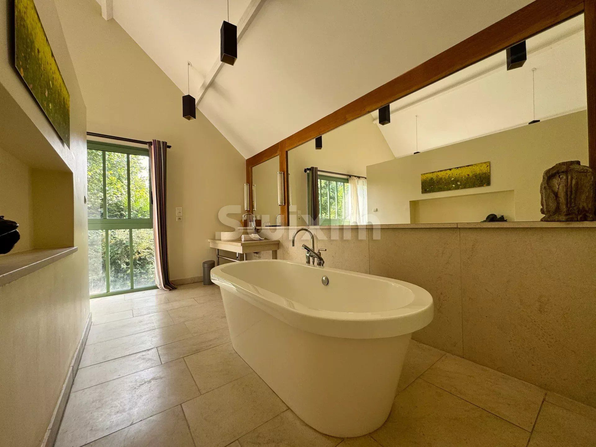 propriété 12 Pièces en vente sur Vézelay (89450)