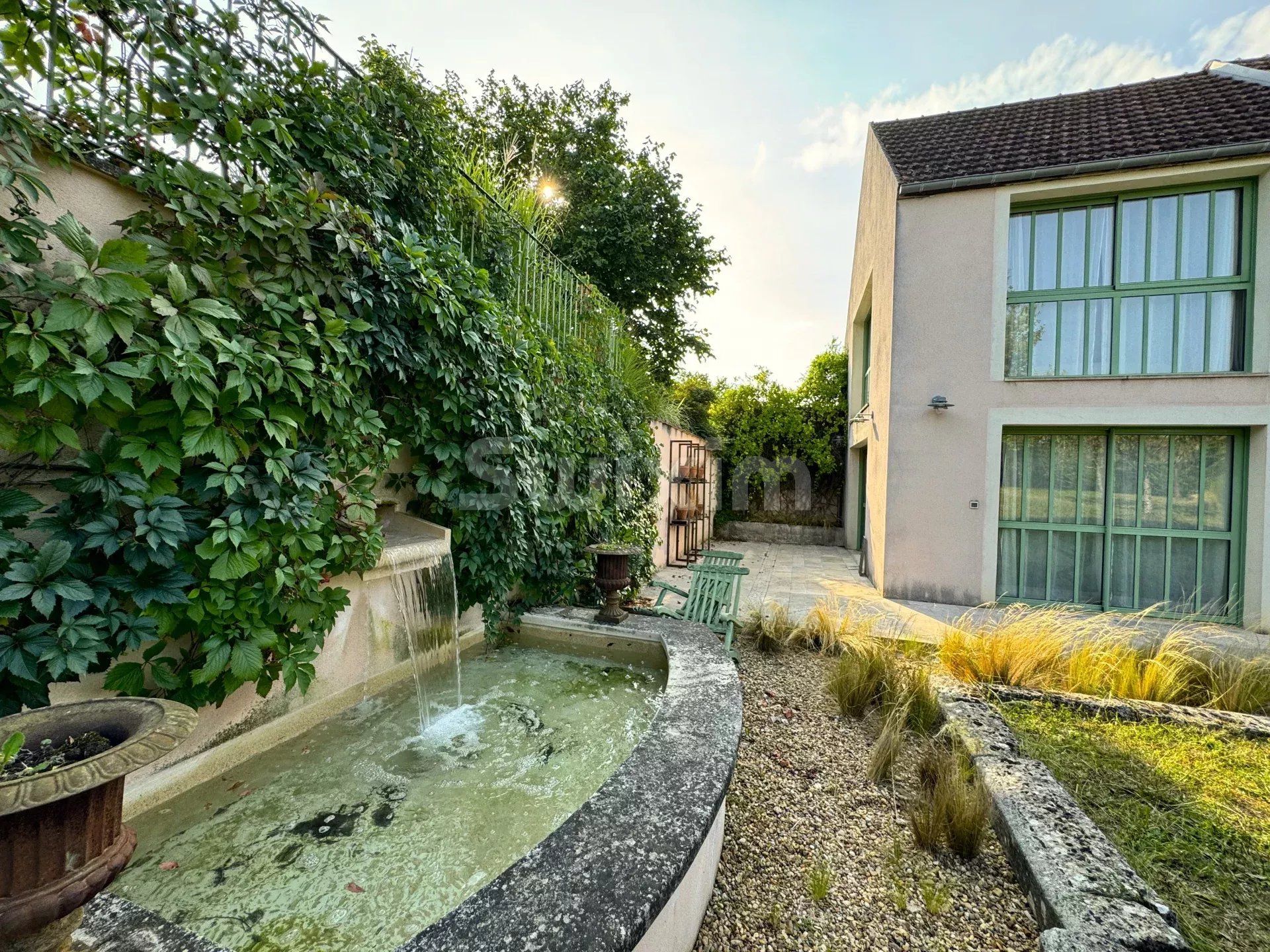 propriété 12 Pièces en vente sur Vézelay (89450)