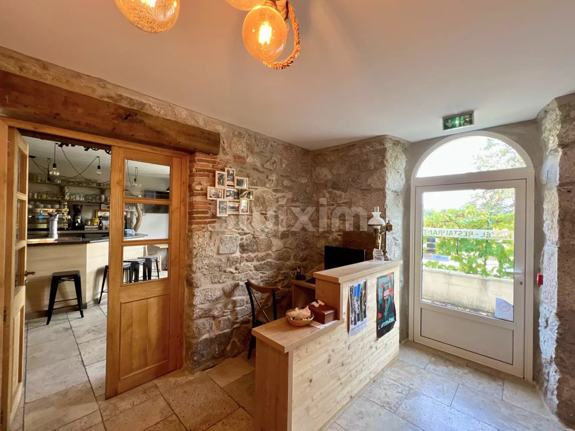 locale commerciale in vendita su Concoules (30450)