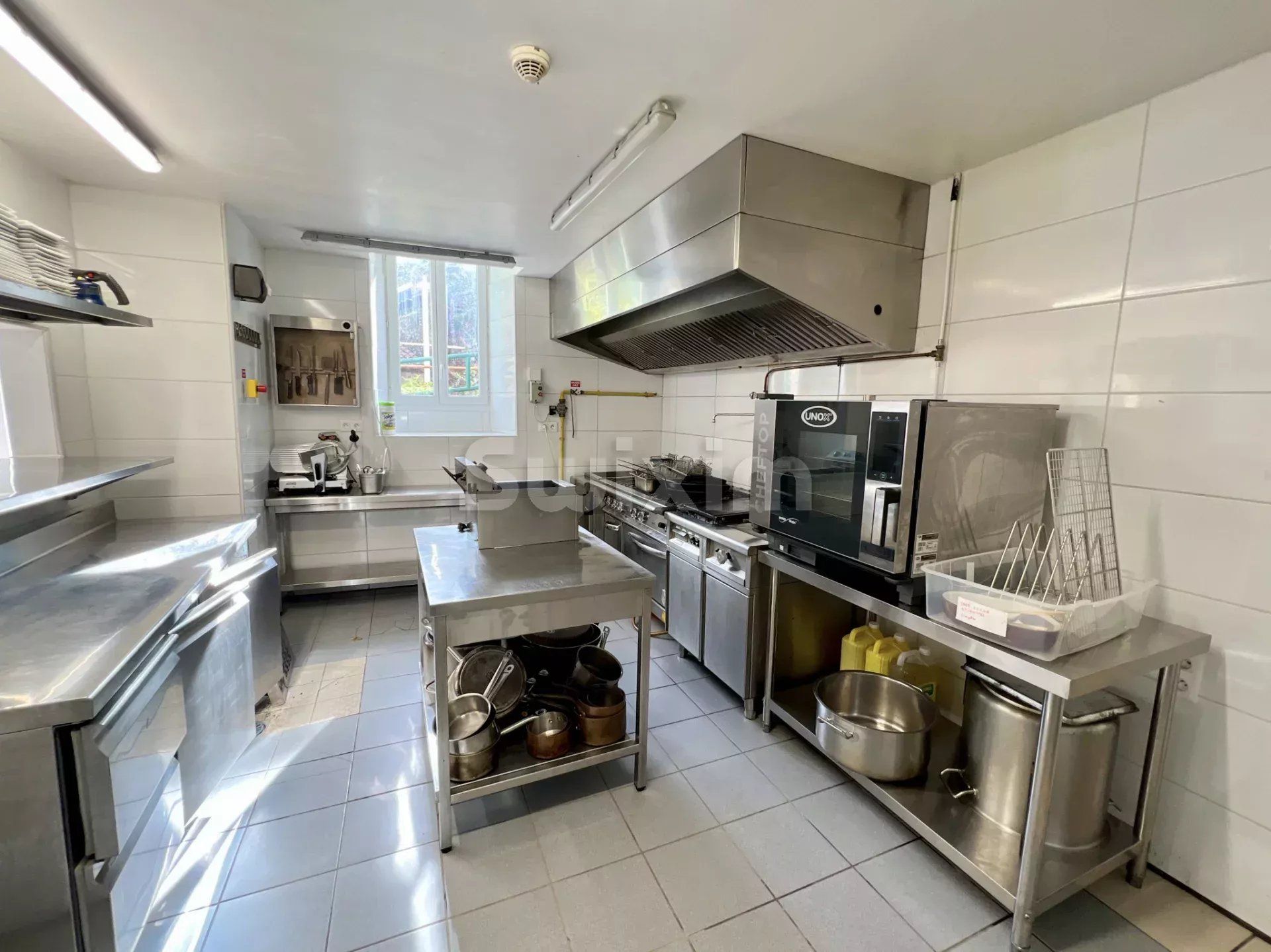 locale commerciale in vendita su Concoules (30450)