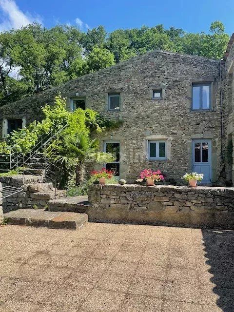 casa 13 Camere in vendita su Dieulefit (26220)