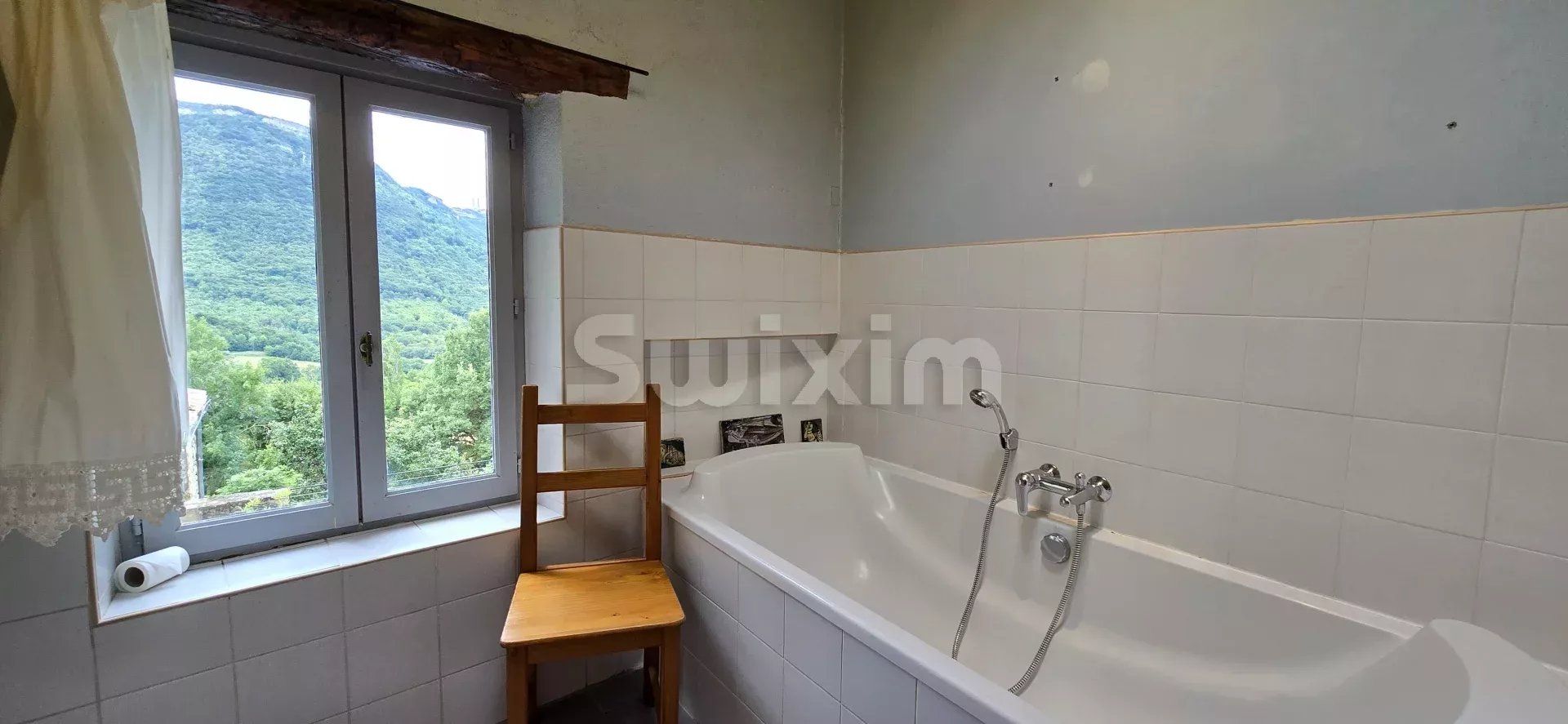 casa 13 Camere in vendita su Dieulefit (26220)