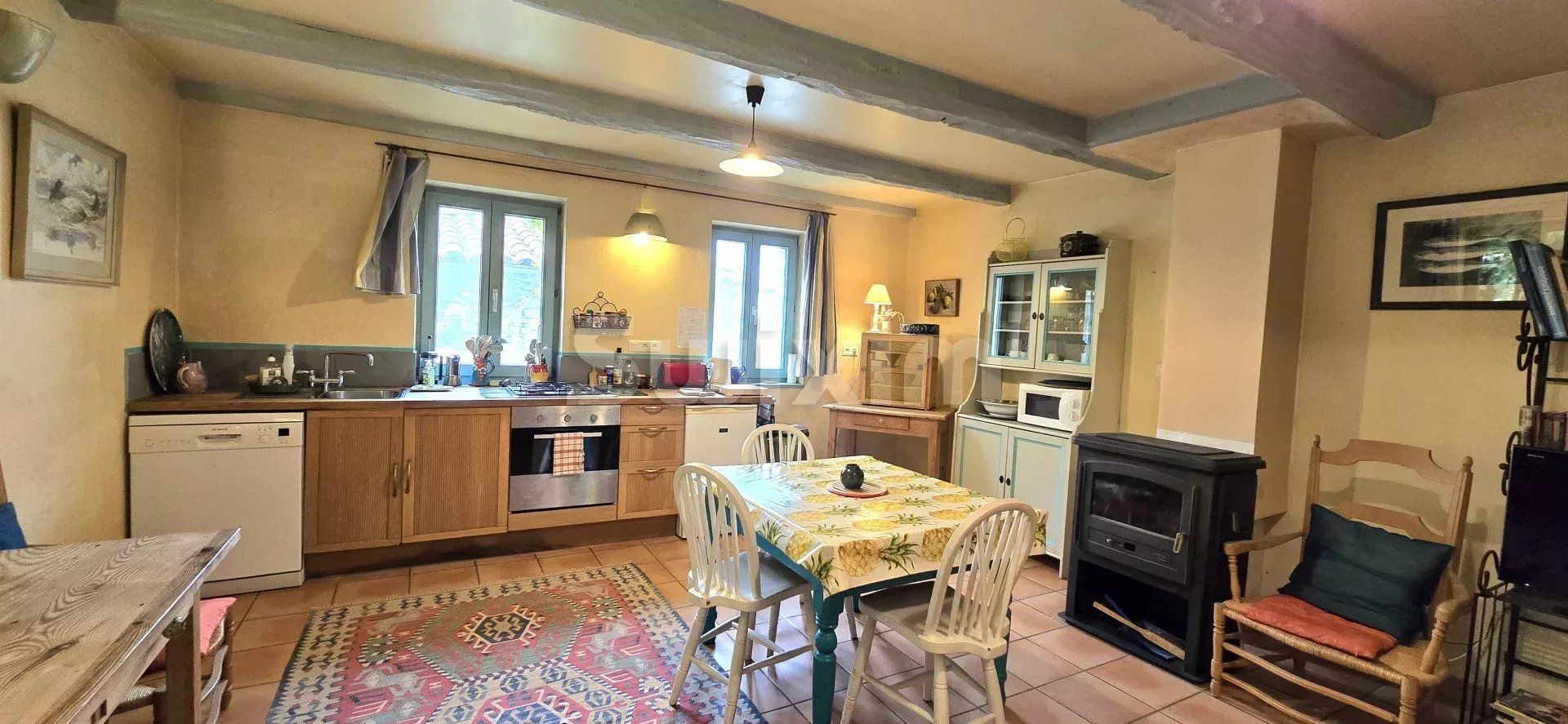 casa 13 Camere in vendita su Dieulefit (26220)