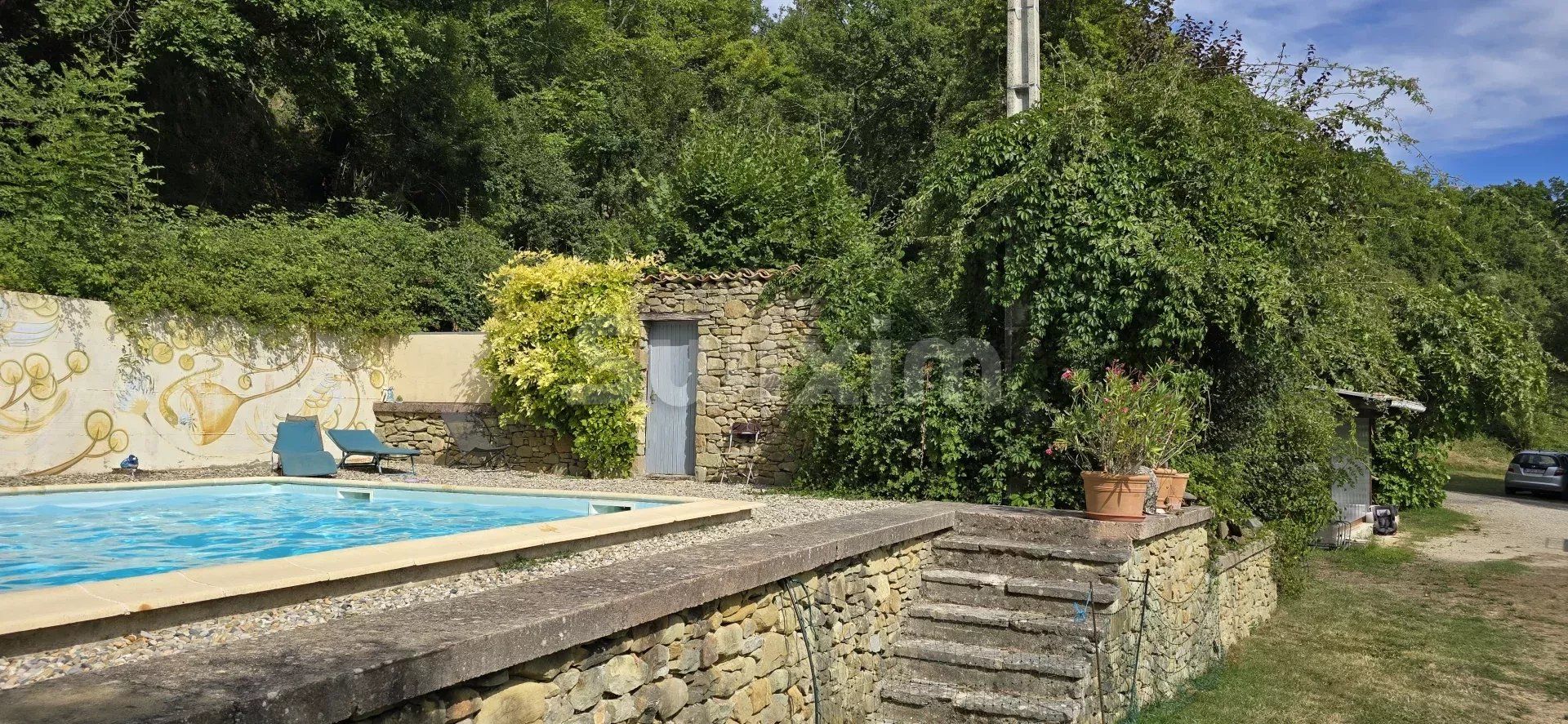 casa 13 Camere in vendita su Dieulefit (26220)