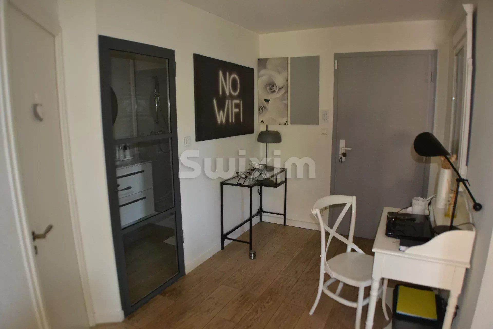apartment 3 Rooms for sale on Arles (13200)