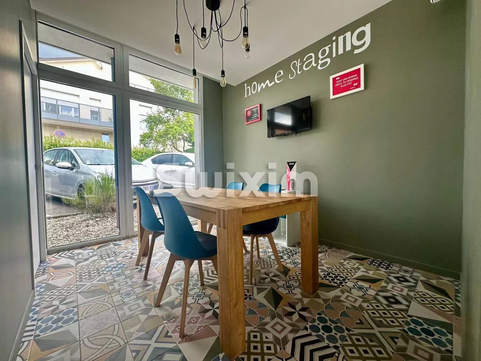 commerce 1 pièce en location sur Ornex (01210)