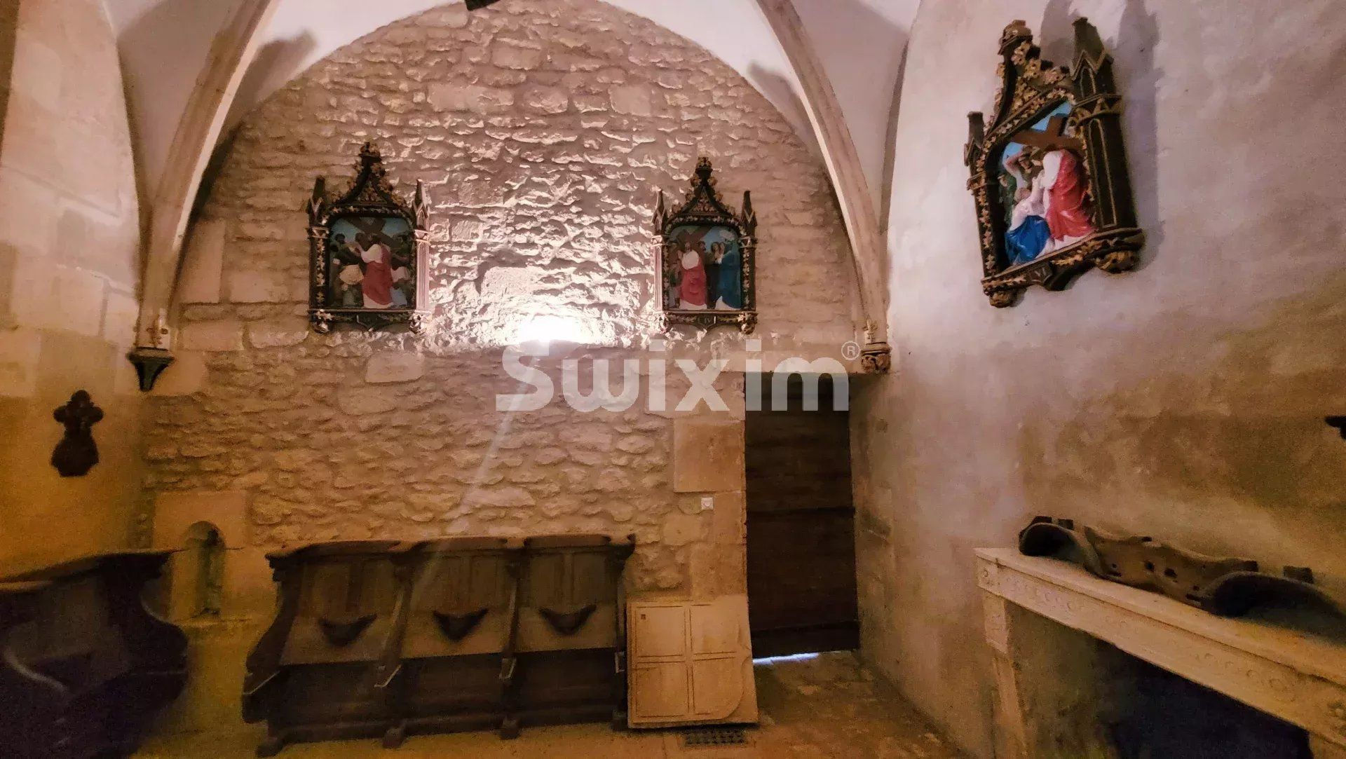 castello 40 Camere in vendita su Nevers (58000)