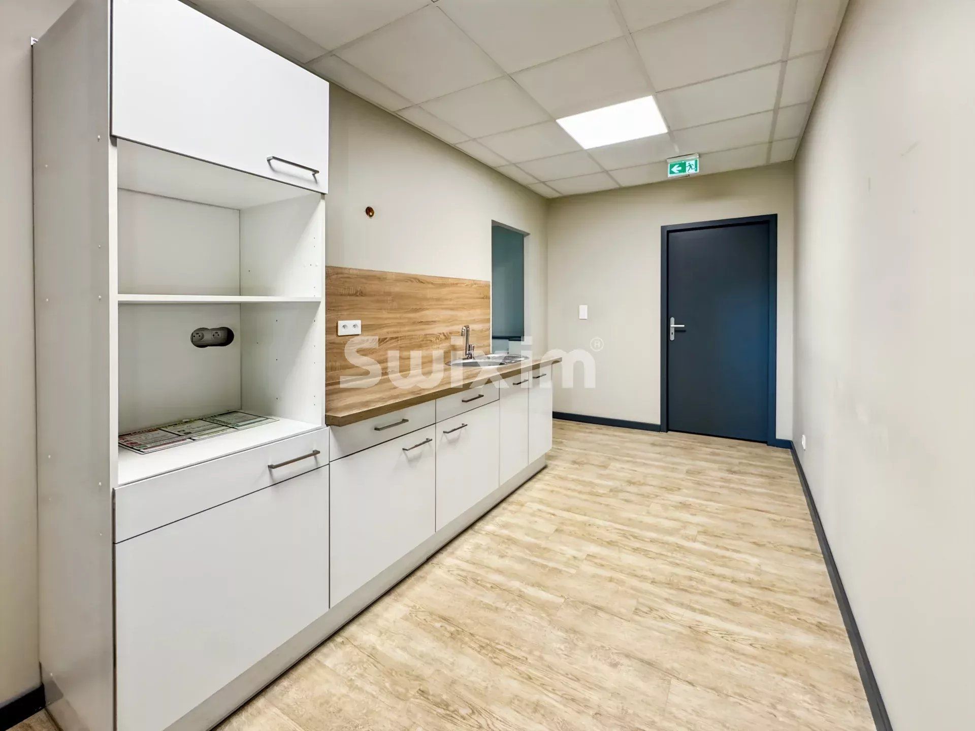 business premises 4 Rooms for rent on Saint-Restitut (26130)