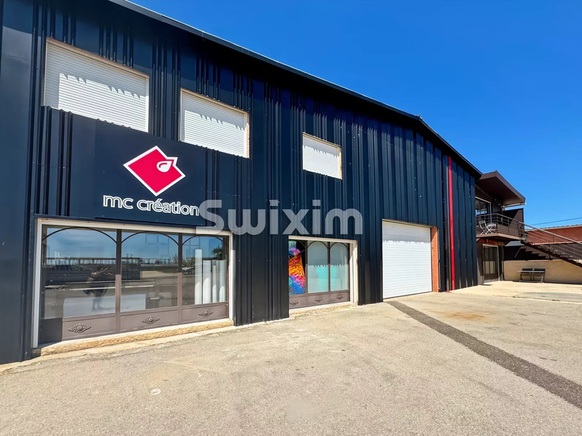 bureaux 4 Pièces en location sur Saint-Restitut (26130)