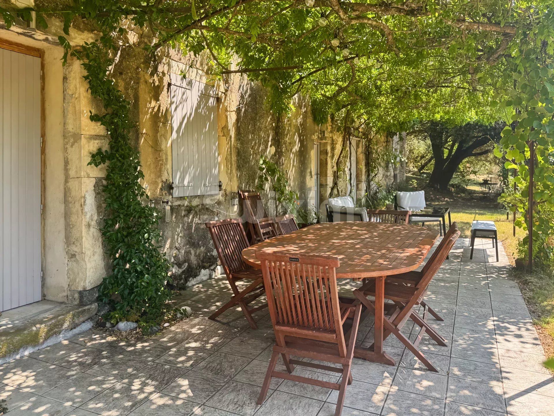 propriété 7 Pièces en vente sur Le Poët-Laval (26160)