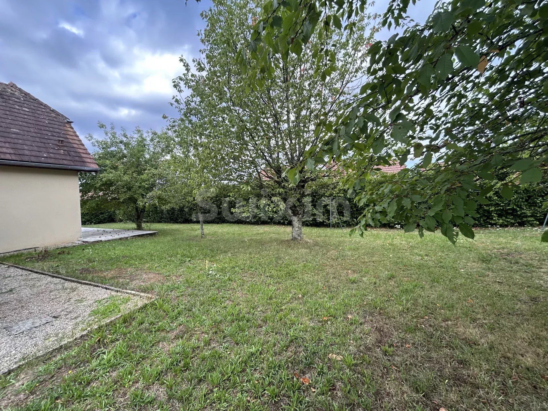 casa 5 Quartos para venda sobre Domblans (39210)