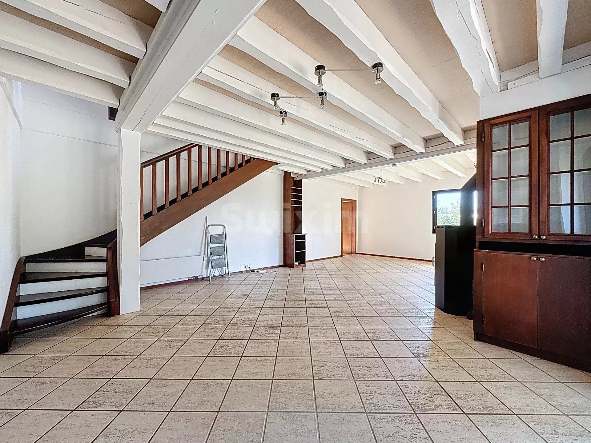 casa 7 Camere in vendita su Borex (1277)