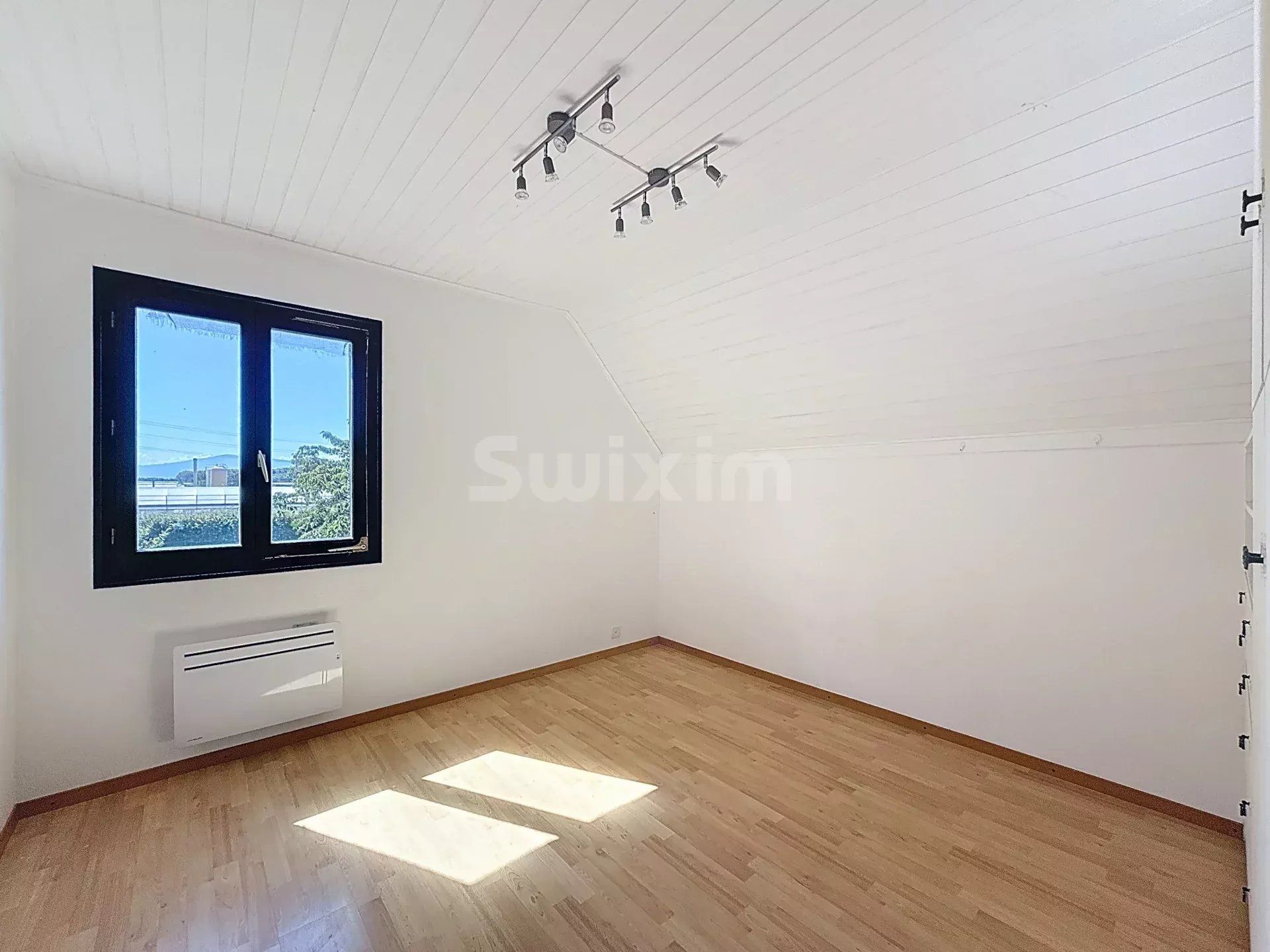 casa 7 Camere in vendita su Borex (1277)