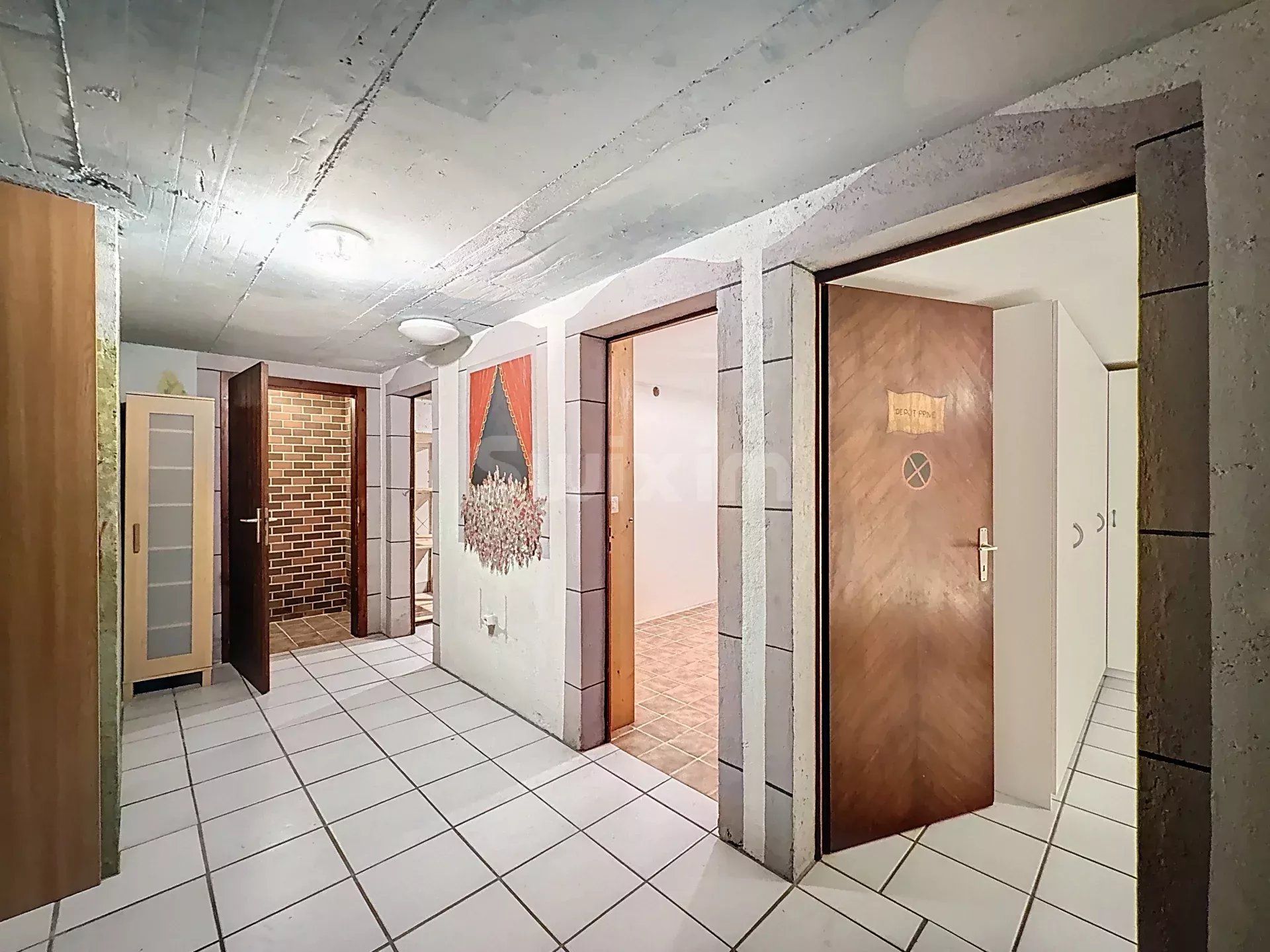 casa 7 Camere in vendita su Borex (1277)