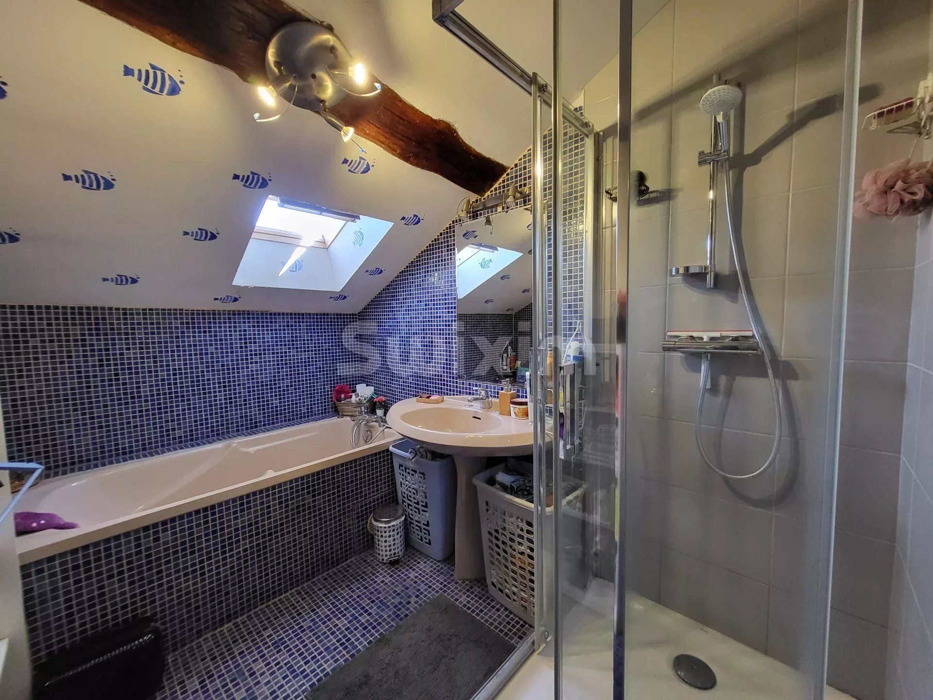 haus 6 Zimmer zum verkauf auf Azé (71260)