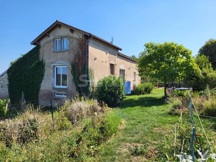 Verkauf Haus Azé 6 Zimmer 136.94 m²