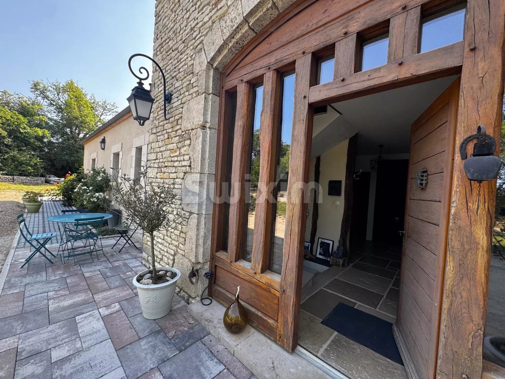 casa 7 Camere in vendita su Avallon (89200)