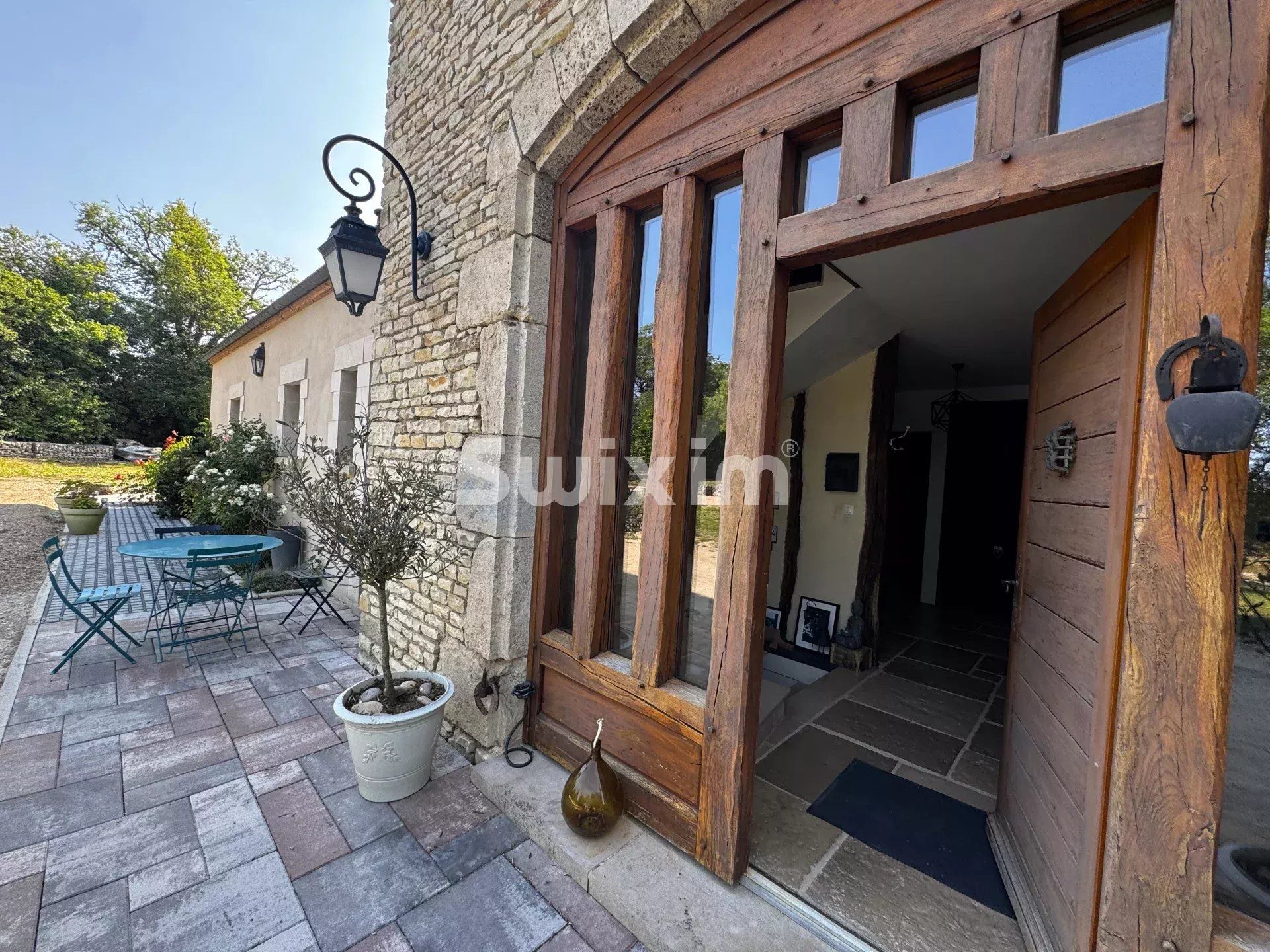 casa 7 Camere in vendita su Avallon (89200)