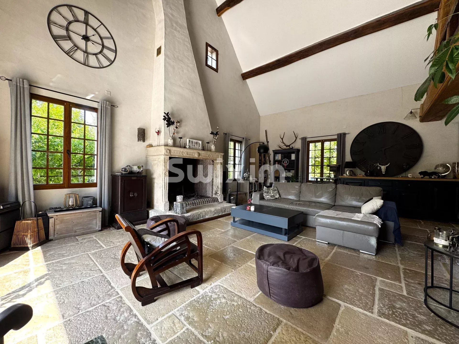 casa 7 Camere in vendita su Avallon (89200)