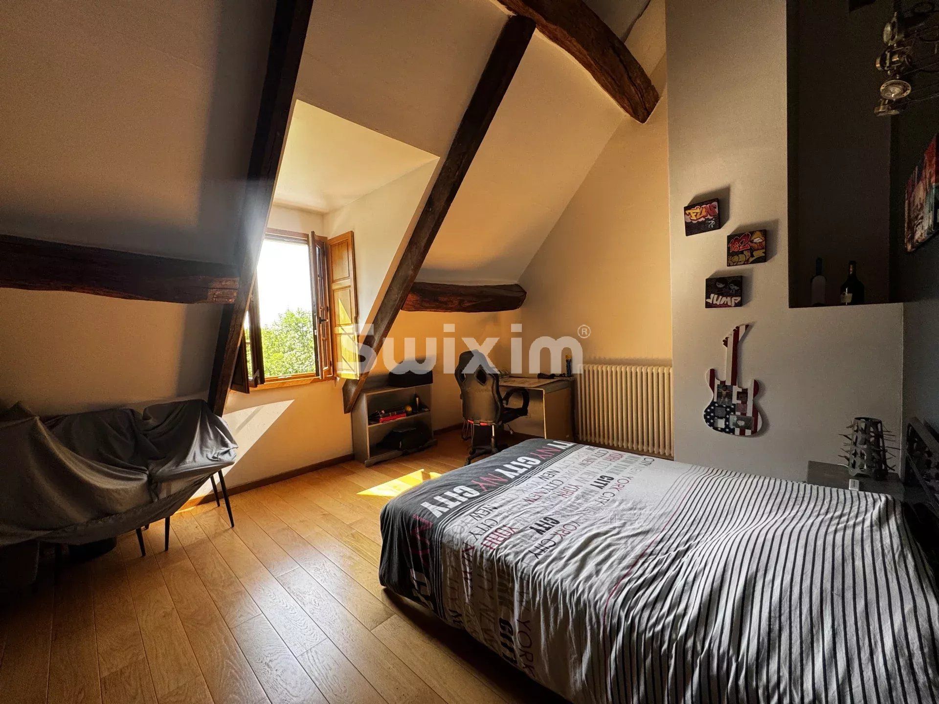 casa 7 Camere in vendita su Avallon (89200)