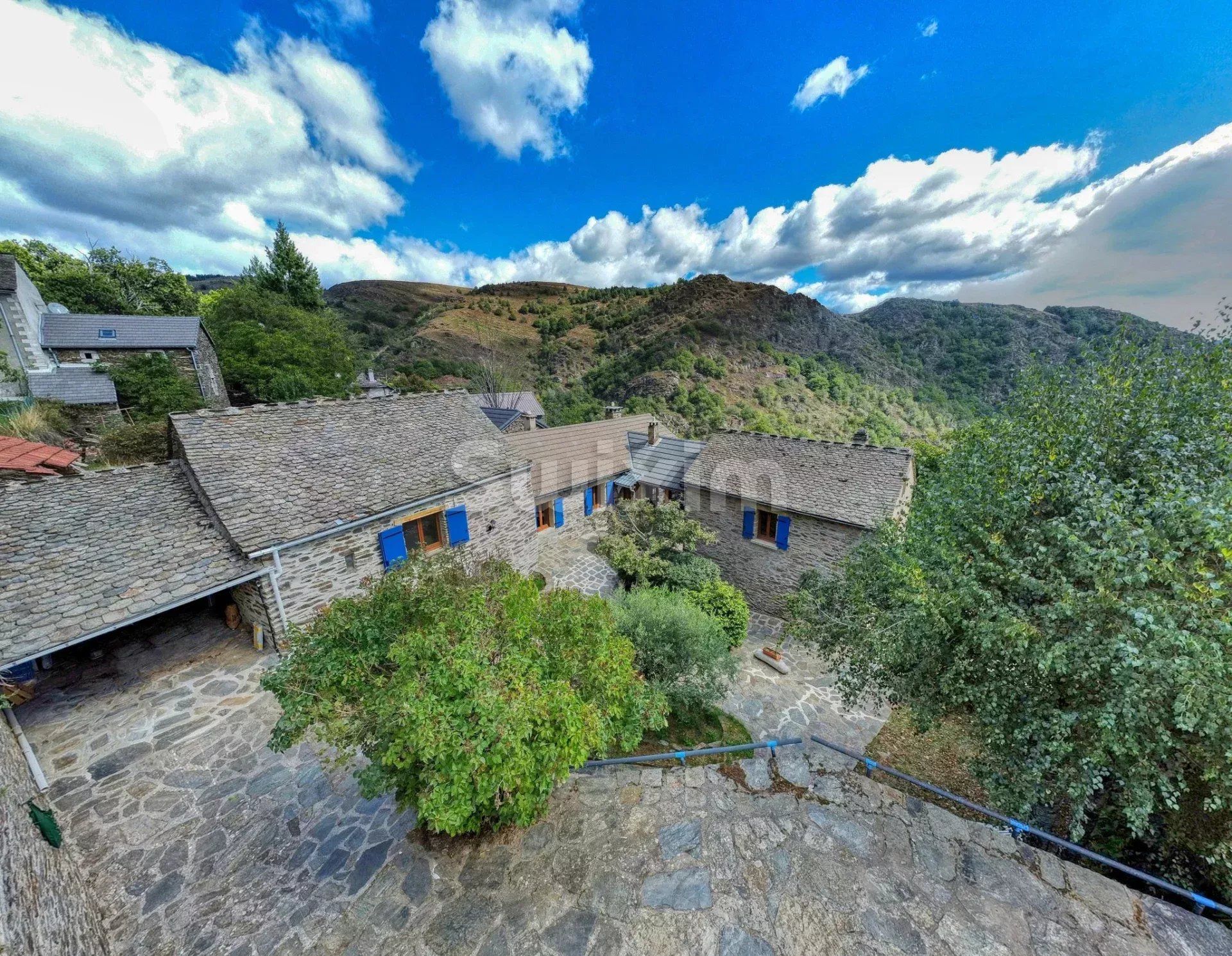 mas 5 Pièces en vente sur Villefort (48800)