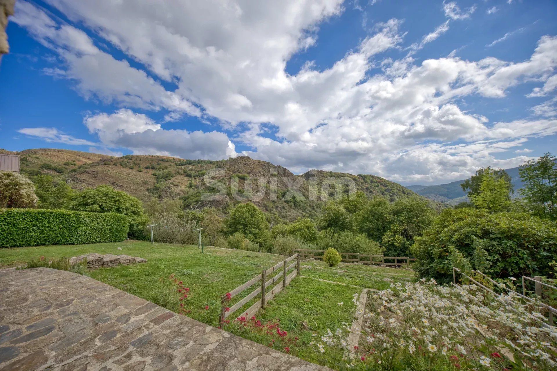 mas 5 Pièces en vente sur Villefort (48800)