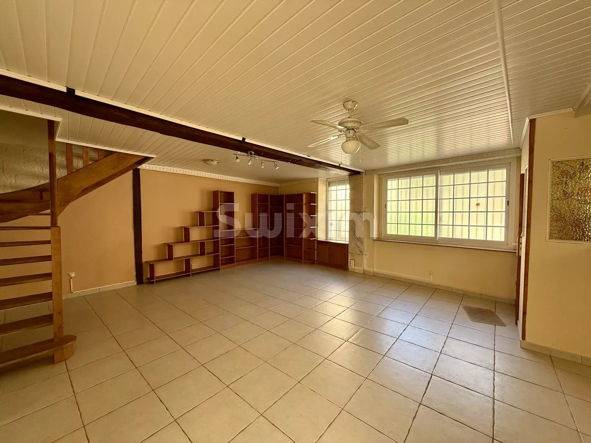 casa 5 Quartos para venda sobre Avallon (89200)