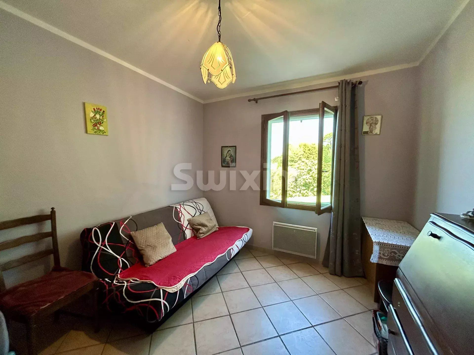 villa 8 Rooms for sale on Draguignan (83300)